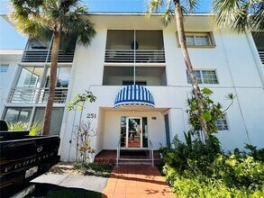 Building Photo - 251 Galen Dr