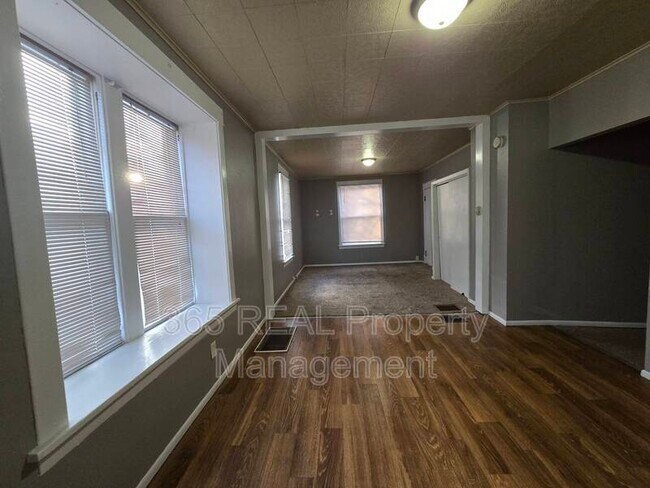 Foto del edificio - 1820 8th Ave