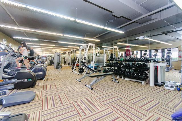 Foto del edificio - Beautiful 2 Bedroom Condo in River North!