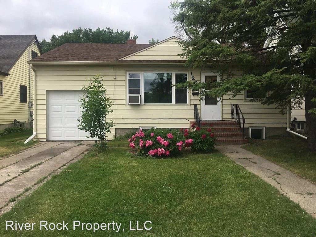 Primary Photo - 4 br, 2 bath House - 1205 6th Street South