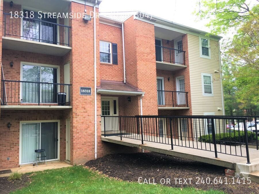 Photo - 18318 Streamside Dr-(Unit 304)