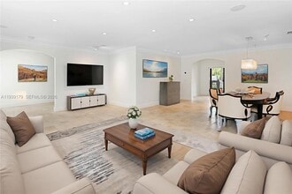 Building Photo - 1108 Washington St