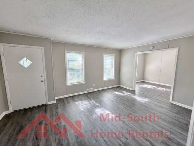 Foto del edificio - 4271 Coventry Dr