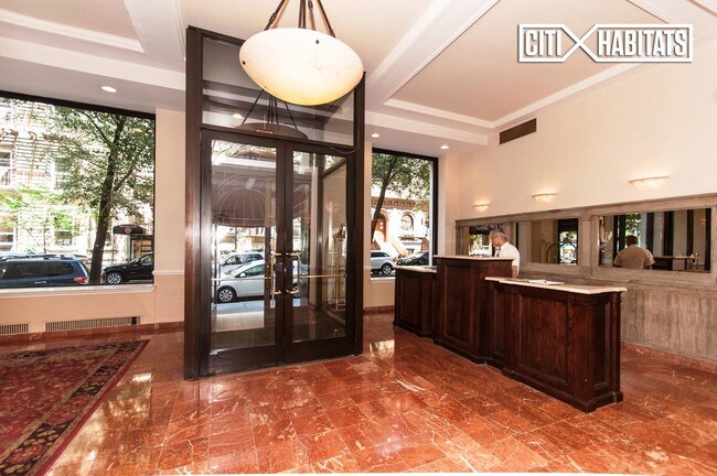 Foto del edificio - 140 W 69th St