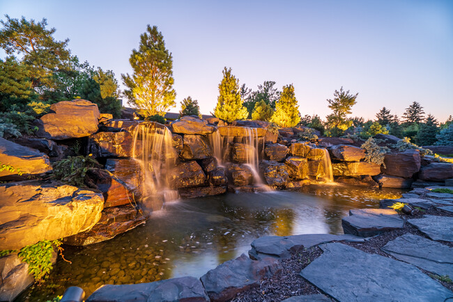 Cataratas Gallagher en los Cedros de Edina - Cedars of Edina Apartments