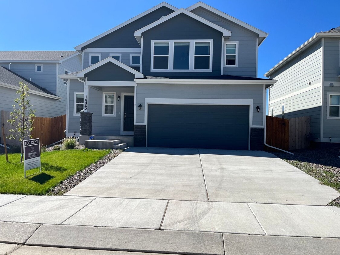 Primary Photo - Beautiful Home for Rent on Horton