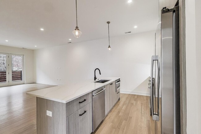 Foto del edificio - 4024 N Lincoln Ave