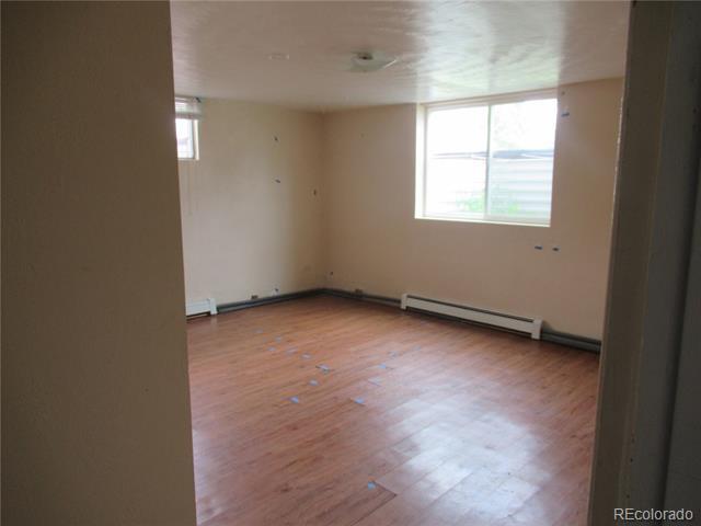 Building Photo - 3900 W 24th Ave