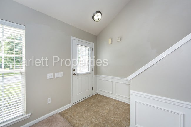 Building Photo - Beautiful 3BD/2.5BA Home in Arbor Hills