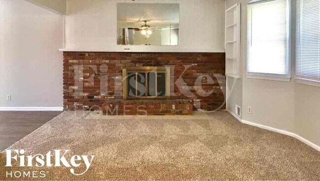 Foto del edificio - 8101 Willow Way