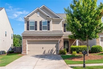 Building Photo - 4920 Breezewood Cir