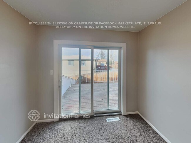 Foto del edificio - 10110 Depew St