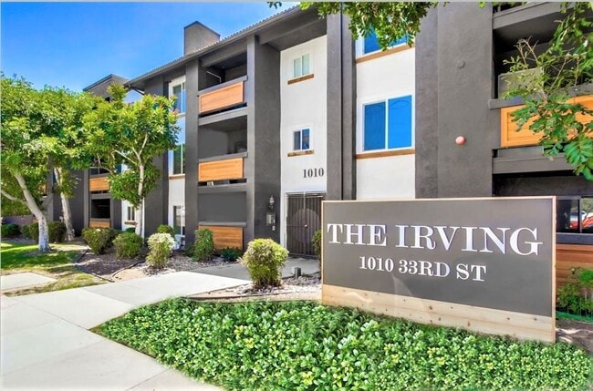 Building Photo - The Irving