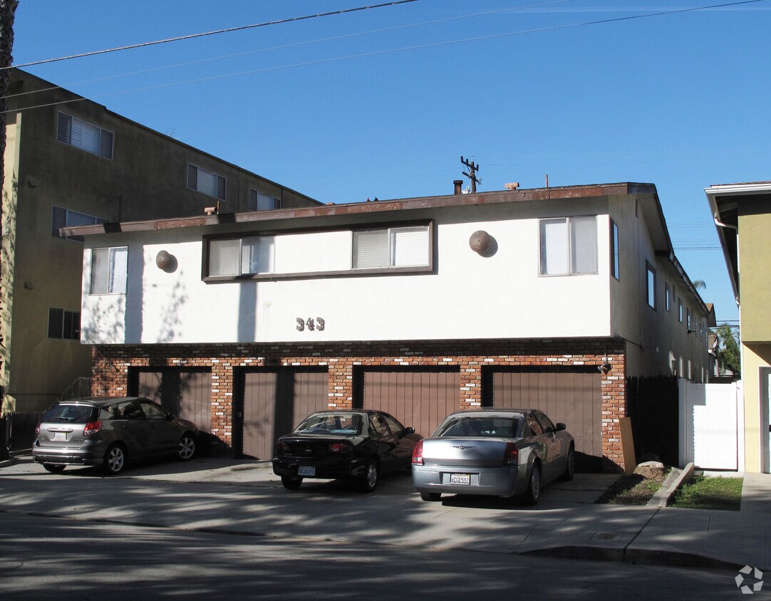 Foto del edificio - 343 Newport Ave