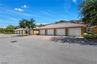 Building Photo - 1113 Winding Pines Circle