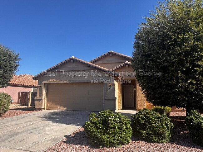 Foto del edificio - 18184 W Saguaro Ln