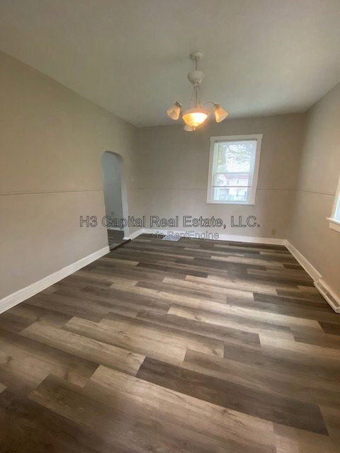 Foto del edificio - 1715 Edwardsville Rd