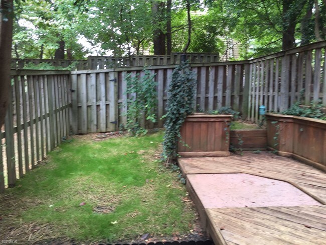 Building Photo - 2 br, 2.5 bath  - 4303 Hunters Club Dr