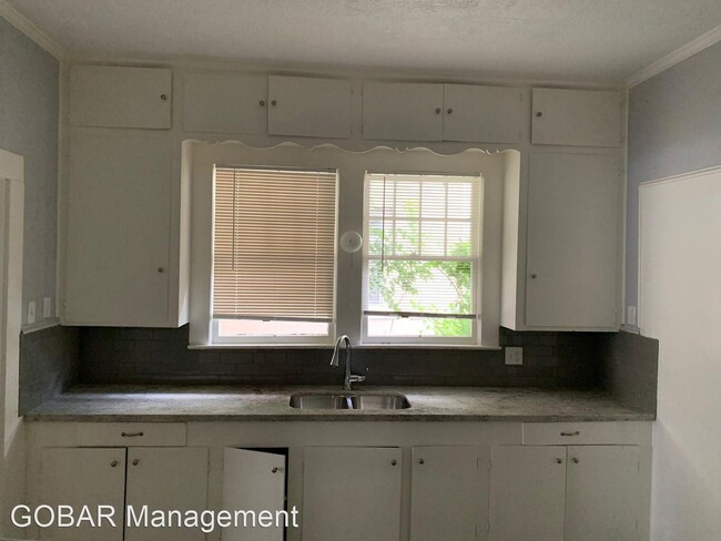 Building Photo - 3 br, 2 bath House - 1850 Broadway St
