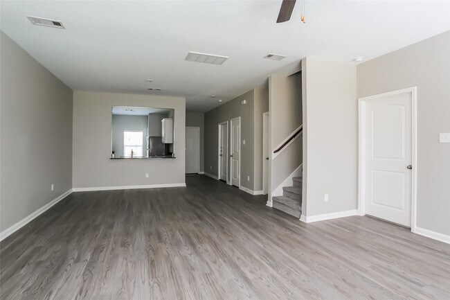 Foto del edificio - 23079 Bellini Dr