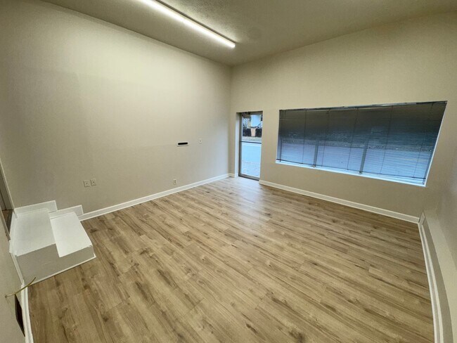 Foto del edificio - 2725 S 4th St