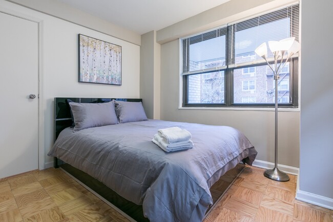 Building Photo - 305 East 86th Street