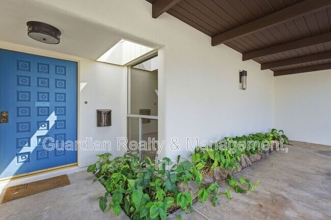 Foto del edificio - 7238 E Joshua Tree Ln