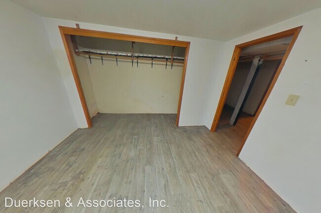 Foto del edificio - 3 br, 1 bath House - 342 NW 21st St