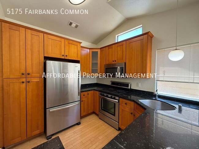 Foto del edificio - 5175 Fairbanks Common