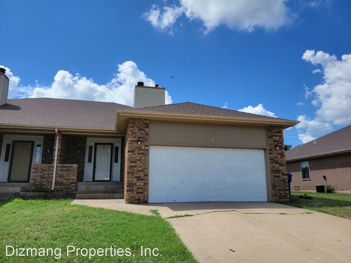 Primary Photo - 2 br, 2 bath House - 3750 W. Sylvania