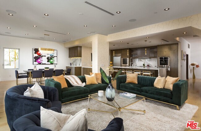 Foto del edificio - 1610 Viewmont Dr