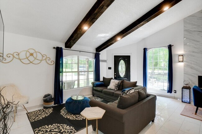 Foto del edificio - 624 Apache Trail