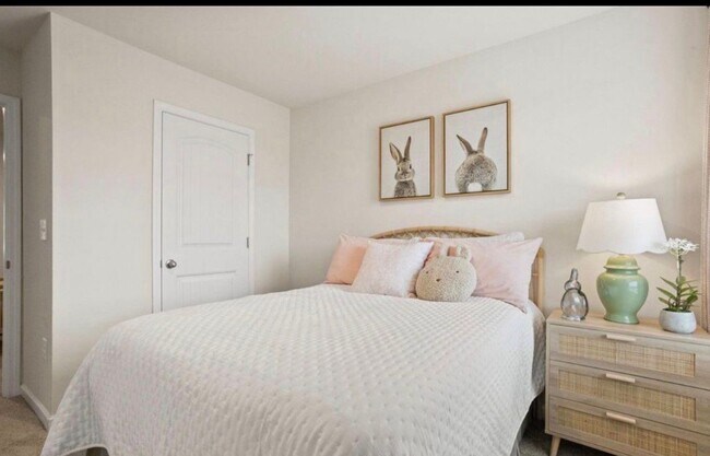Foto del edificio - 403 Heswall Ct