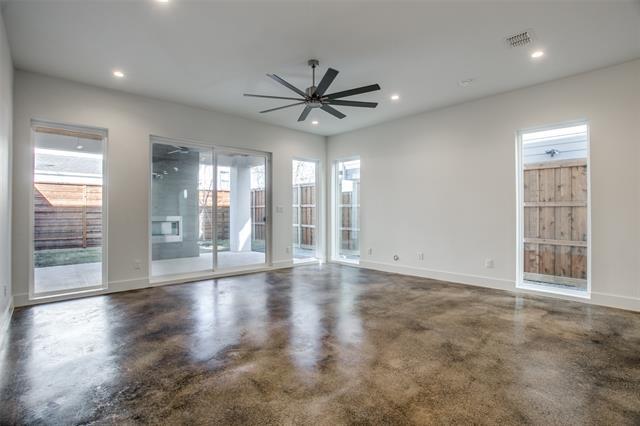 Building Photo - 4715 Belmont Ave