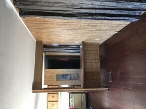Building Photo - 1234 Swan Dr