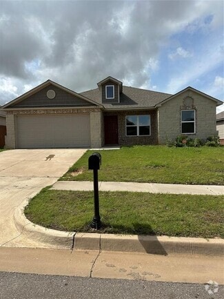 Building Photo - 1805 Jack Rabbit Ln