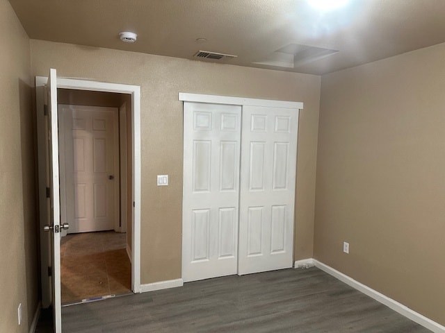 Building Photo - 400 Fairway Dr