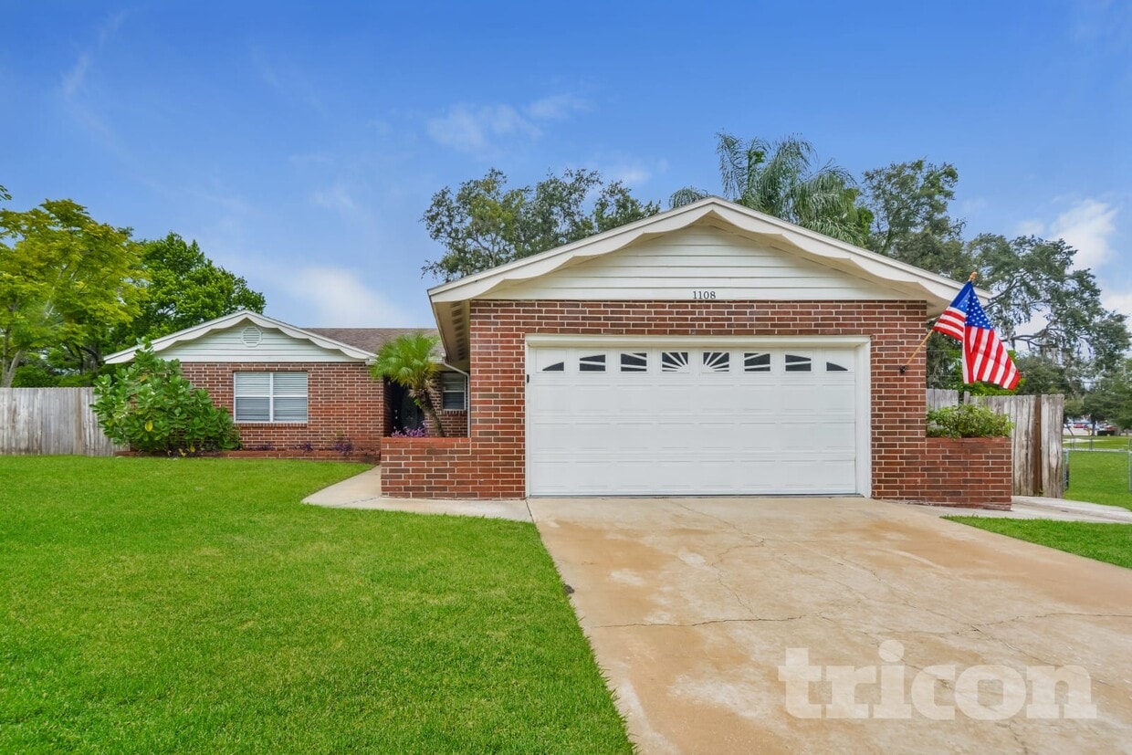 Foto principal - 1108 Fountainhead Dr