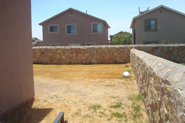 Building Photo - 11728 Mesquite Bush Dr
