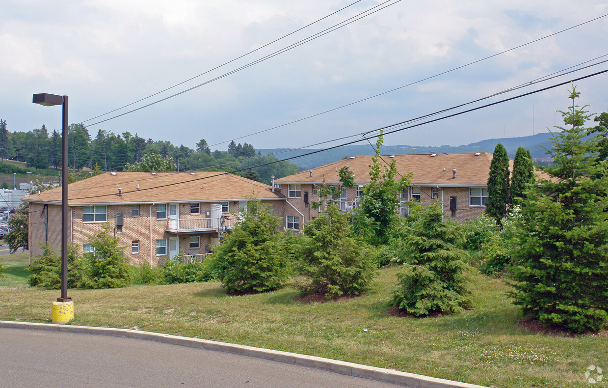 Westminster Gardens Apartments