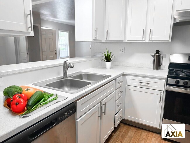 Photo - 715-723 19th Apartment