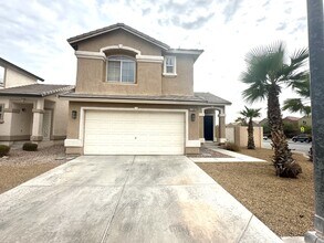 Building Photo - 7288 Quarterhorse Ln