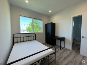 Building Photo - 3759 Dalton Ave