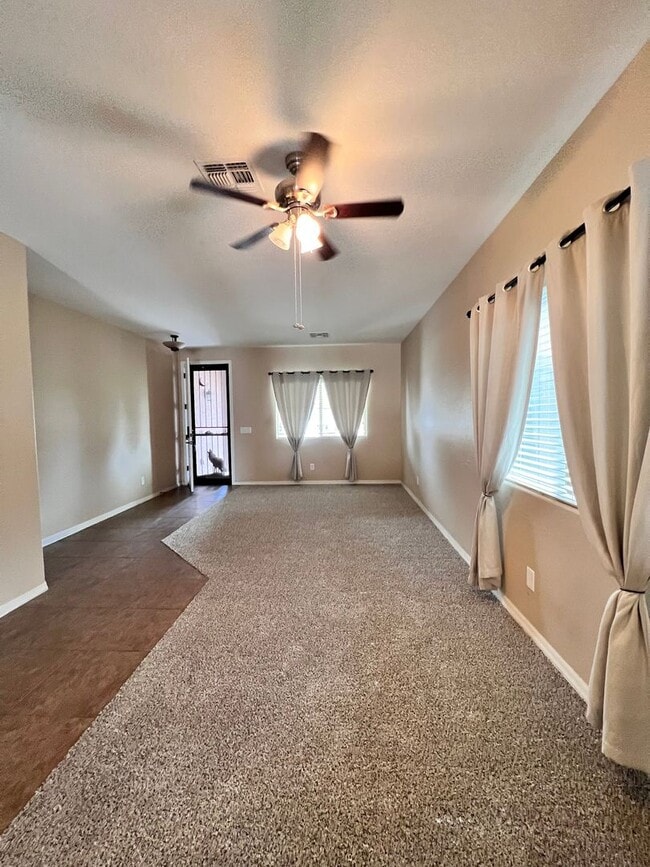 Building Photo - Adorable home in Ironwood Crossing will be ready for August move in