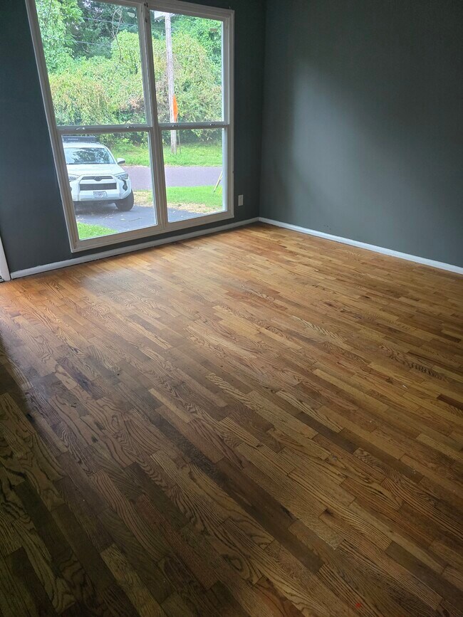 Foto del edificio - 8823 Cranberry Ln