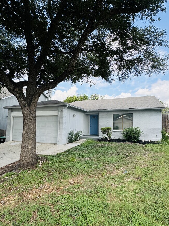 Building Photo - 7434 Radford Trail