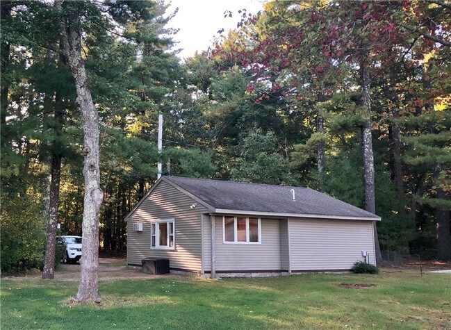 Building Photo - 51 Hill Farm Camp Rd