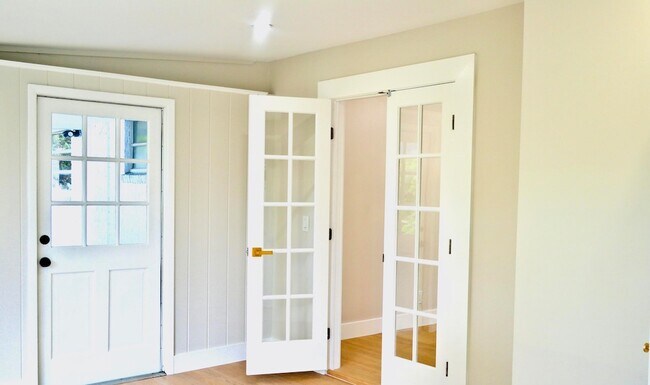 Foto del edificio - 551 Palmetto Dr