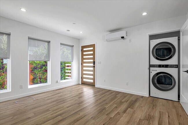Foto del edificio - 22256 Avenue San Luis