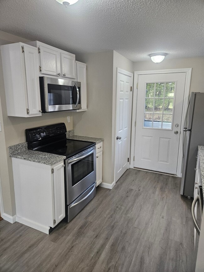 Building Photo - 264 Richards Ave